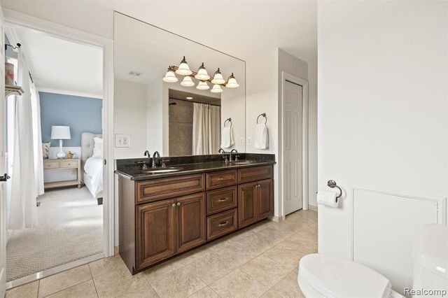 54468 Flamingo Drive, Shelby Twp, MI 48315