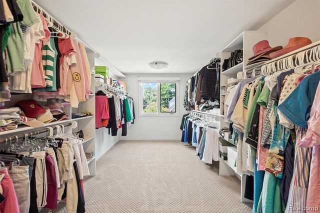 54468 Flamingo Drive, Shelby Twp, MI 48315