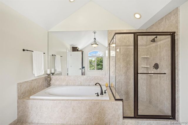 54468 Flamingo Drive, Shelby Twp, MI 48315