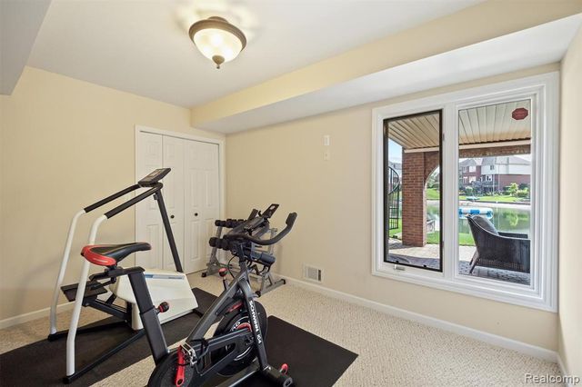 54468 Flamingo Drive, Shelby Twp, MI 48315