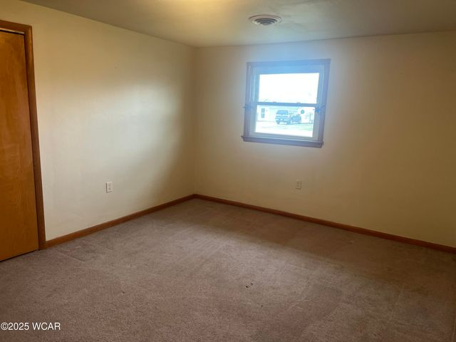 2568 Susan Ann Drive, Lima, OH 45804