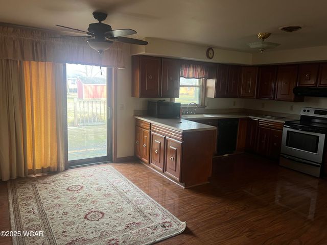 2568 Susan Ann Drive, Lima, OH 45804