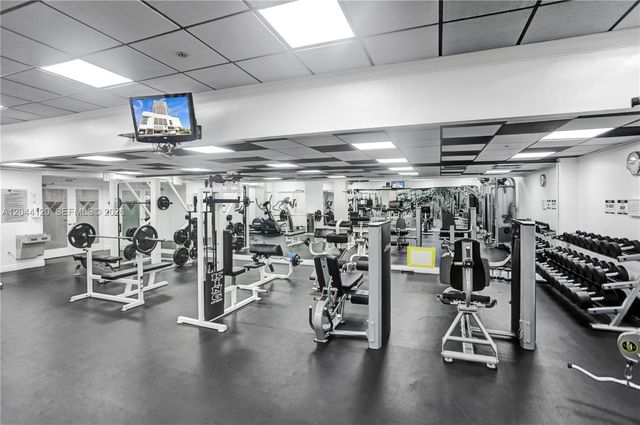 555 NE 15th St 20I, Miami, FL 33132