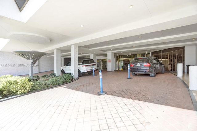 555 NE 15th St 20I, Miami, FL 33132