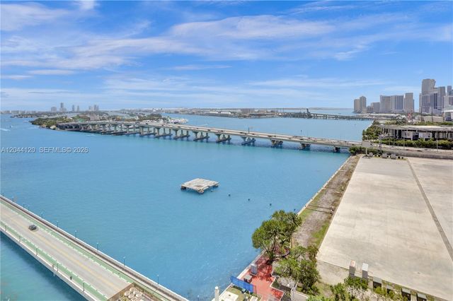 555 NE 15th St 20I, Miami, FL 33132