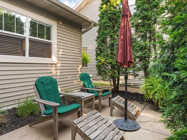 4112 Regent Avenue N, Robbinsdale, MN 55422