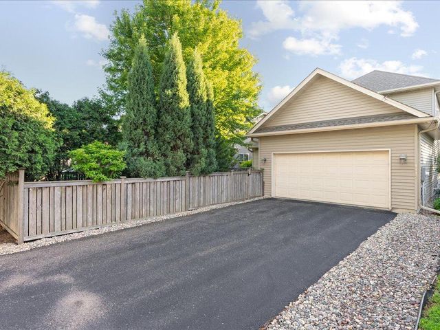 4112 Regent Avenue N, Robbinsdale, MN 55422