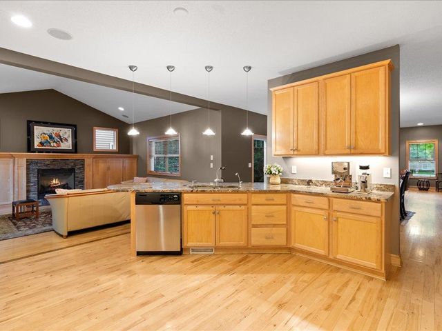4112 Regent Avenue N, Robbinsdale, MN 55422