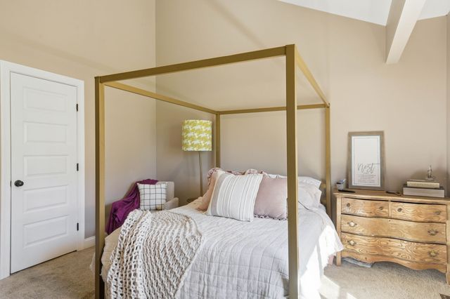 126 Laurelwood Dr, Shelbyville, TN 37160