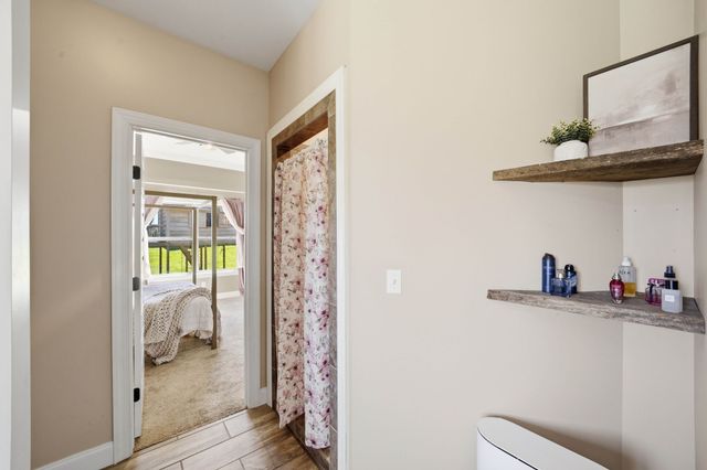 126 Laurelwood Dr, Shelbyville, TN 37160