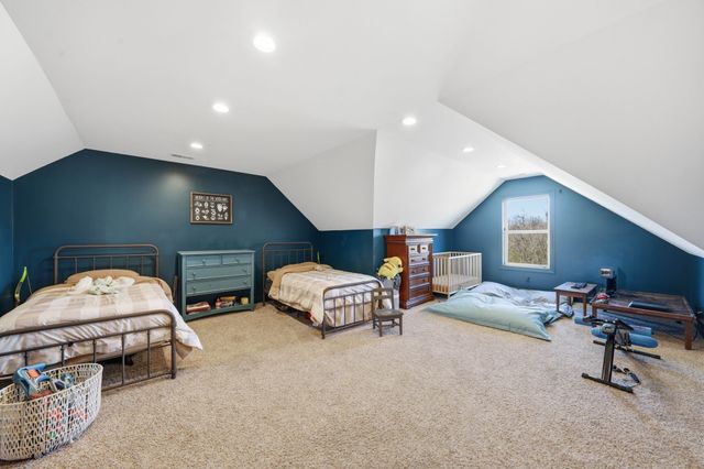 126 Laurelwood Dr, Shelbyville, TN 37160