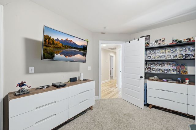 126 Laurelwood Dr, Shelbyville, TN 37160