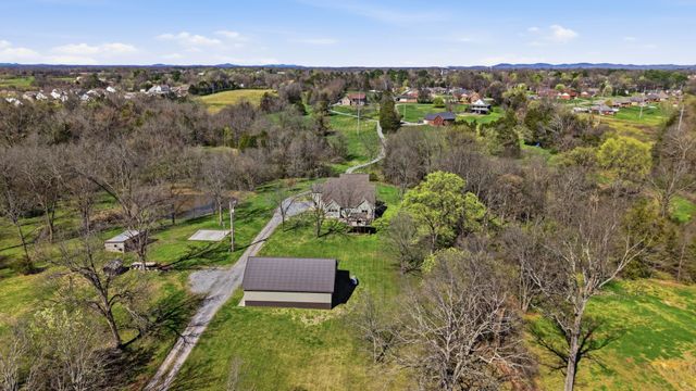 126 Laurelwood Dr, Shelbyville, TN 37160