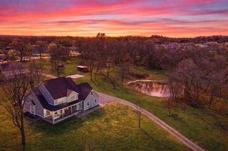 126 Laurelwood Dr, Shelbyville, TN 37160