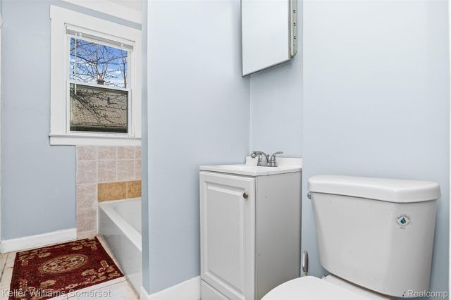 17167 Hasse Street, Hamtramck, MI 48212