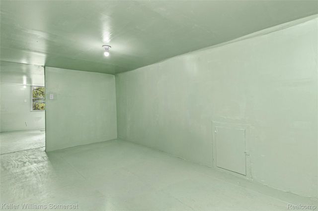 17167 Hasse Street, Hamtramck, MI 48212