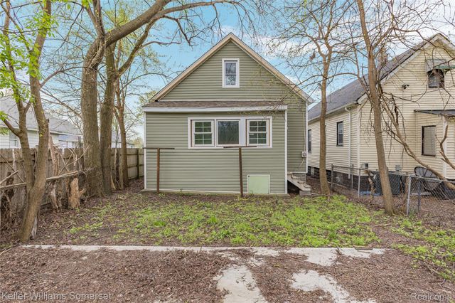 17167 Hasse Street, Hamtramck, MI 48212