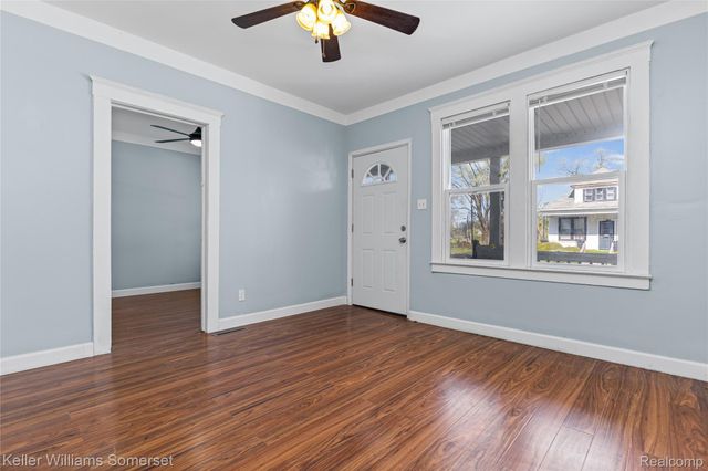 17167 Hasse Street, Hamtramck, MI 48212