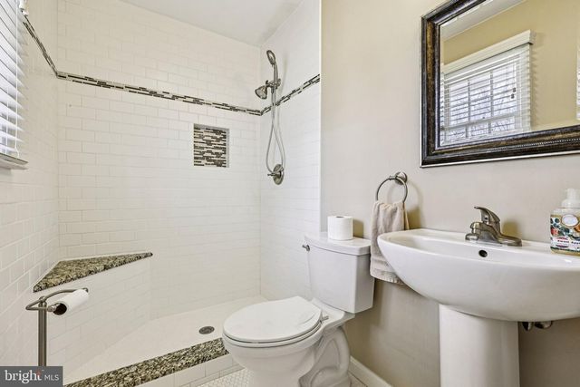 11430 HARTON ST, Manassas, VA 20112