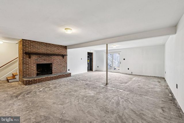 11430 HARTON ST, Manassas, VA 20112