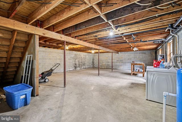 11430 HARTON ST, Manassas, VA 20112