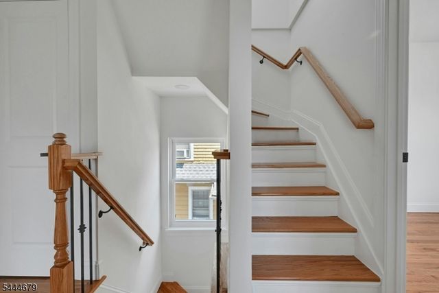 65 Eastern Pkwy, Newark City, NJ 07106