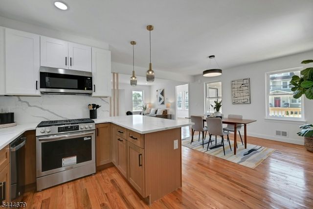 65 Eastern Pkwy, Newark City, NJ 07106