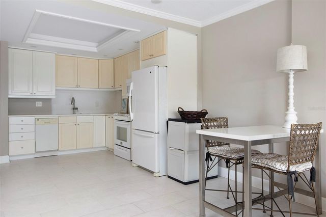 1200 N SHORE DRIVE NE 208, St Petersburg, FL 33701