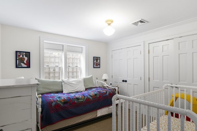 28 Bosworth Street, Nantucket, MA 02554