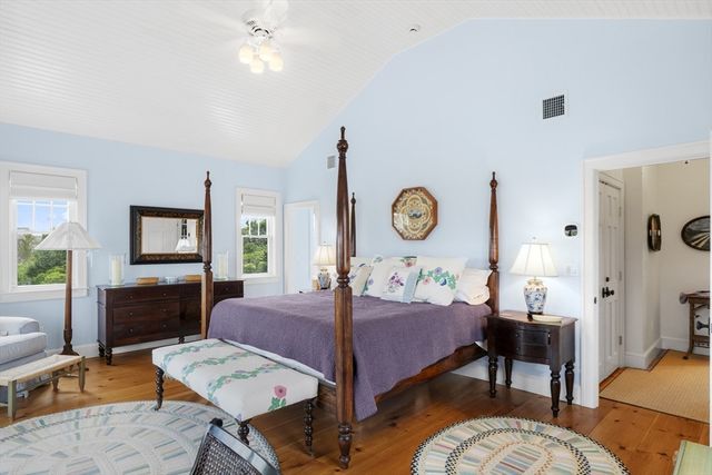 28 Bosworth Street, Nantucket, MA 02554