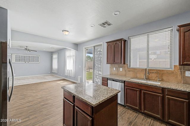 3611 E AMARILLO Way, San Tan Valley, AZ 85140