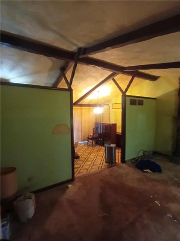 220 West Street, West Warwick, RI 02893