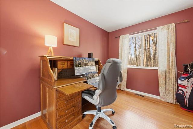 2273 Somerville Drive, Oxford, MI 48371