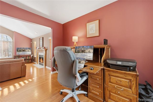 2273 Somerville Drive, Oxford, MI 48371