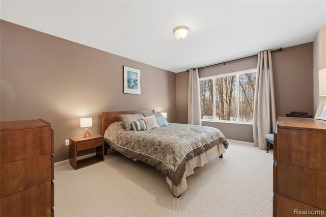 2273 Somerville Drive, Oxford, MI 48371