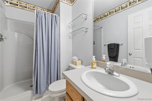 2273 Somerville Drive, Oxford, MI 48371