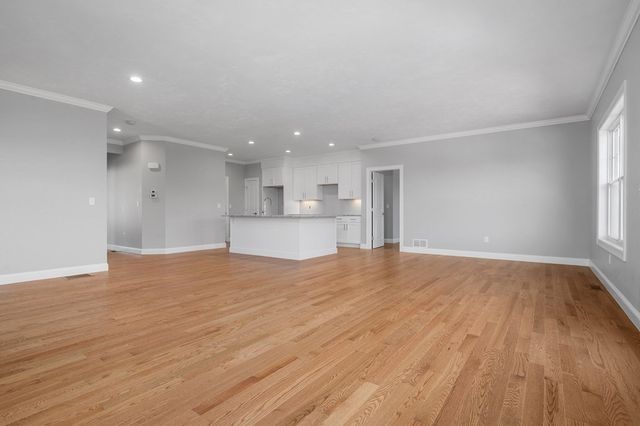 162 Rolling Ridge Drive 103, Northbridge, MA 01588