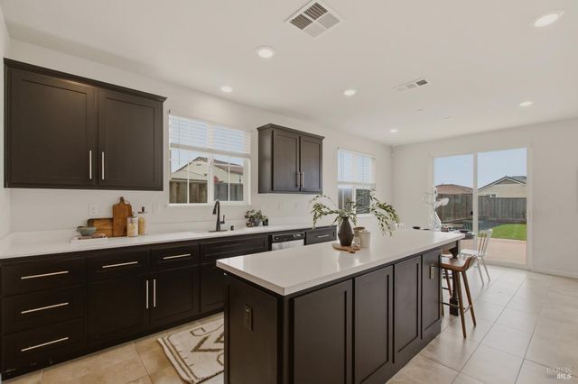 8895 Blue River Dr, Vallejo, CA 94591