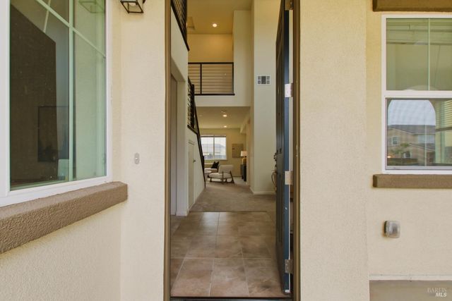 8895 Blue River Dr, Vallejo, CA 94591