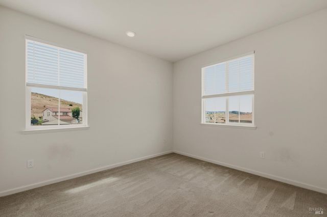 8895 Blue River Dr, Vallejo, CA 94591