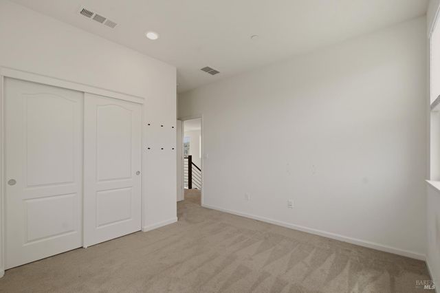 8895 Blue River Dr, Vallejo, CA 94591
