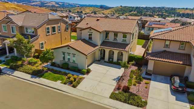 8895 Blue River Dr, Vallejo, CA 94591