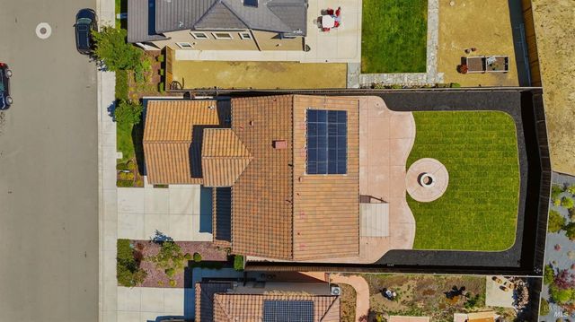 8895 Blue River Dr, Vallejo, CA 94591