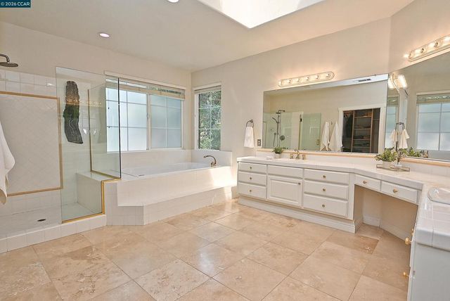 1239 1239 Sunrise Ridge Dr, Lafayette, CA 94549