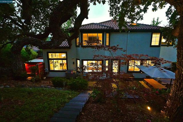 1239 1239 Sunrise Ridge Dr, Lafayette, CA 94549