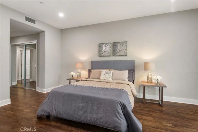 11115 Acama 101, Studio City, CA 91602