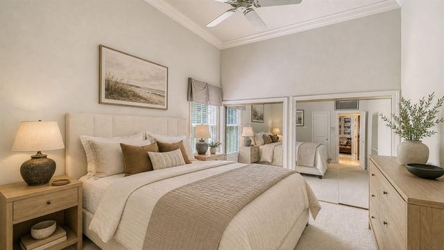 402 MACEWEN DRIVE, Osprey, FL 34229