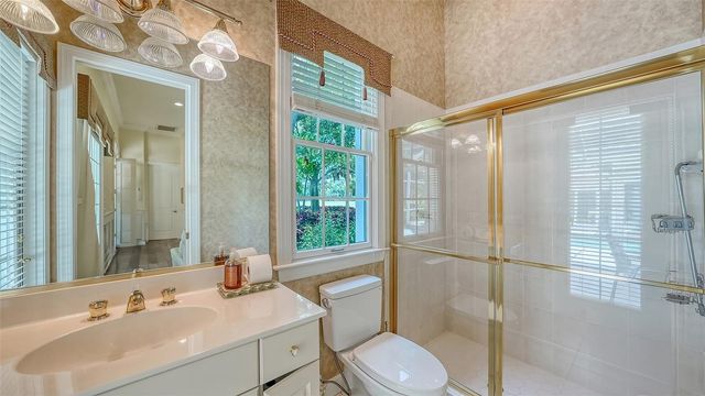 402 MACEWEN DRIVE, Osprey, FL 34229