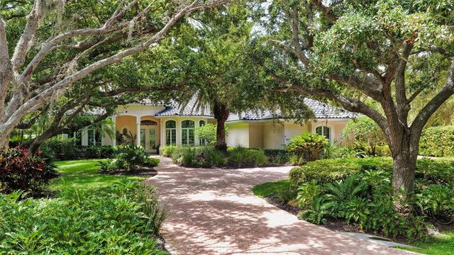 402 MACEWEN DRIVE, Osprey, FL 34229