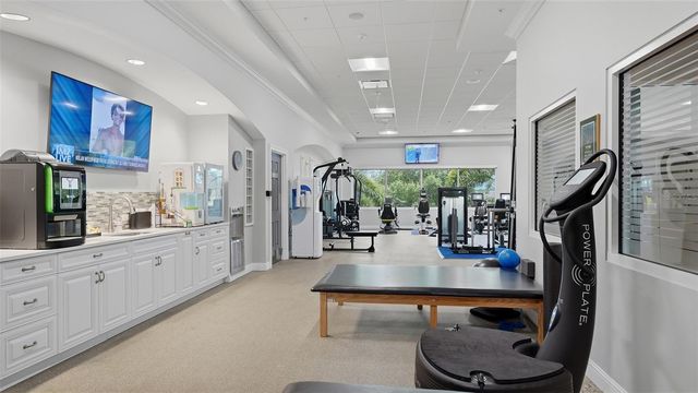 402 MACEWEN DRIVE, Osprey, FL 34229